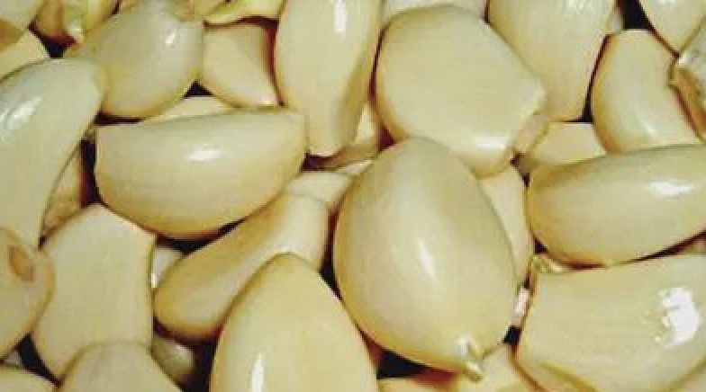Dientes de ajo pelados